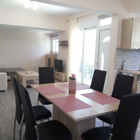 Helios & Elia Family Apartment Liapades Dış mekan fotoğraf