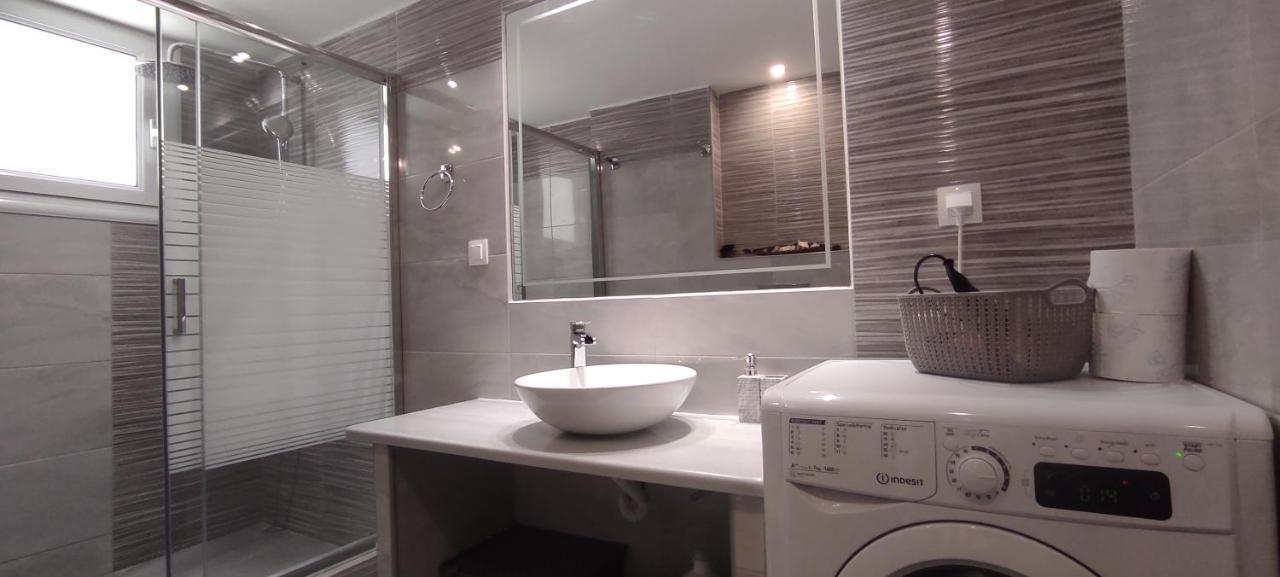 Helios & Elia Family Apartment Liapades Dış mekan fotoğraf